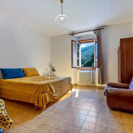 Apartment Casa Nel Borgo Iris *