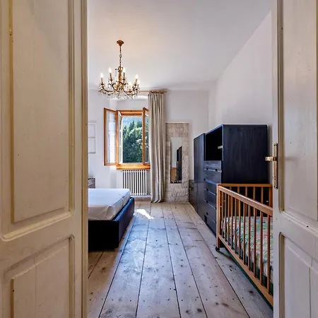 Casa Nel Borgo Iris Apartment Breguzzo